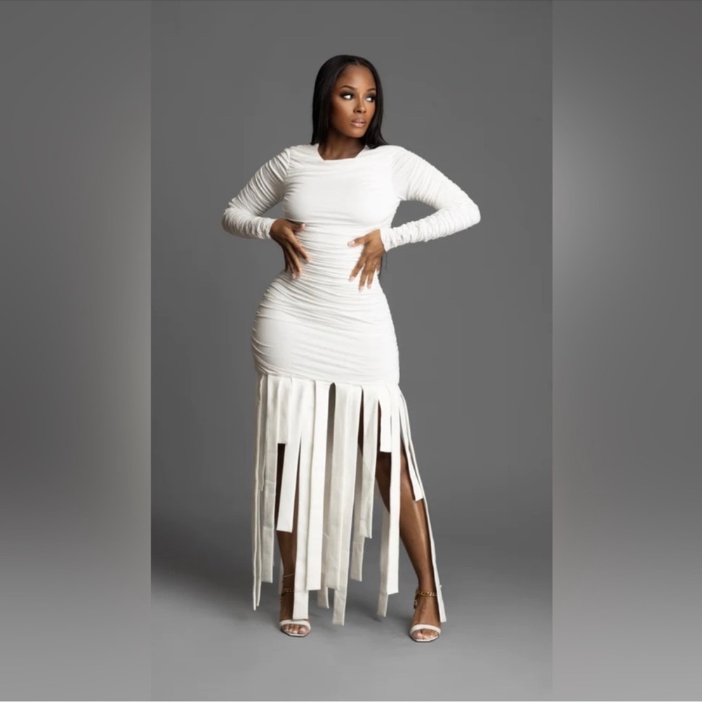 Irregular Exposure Ruched Dress